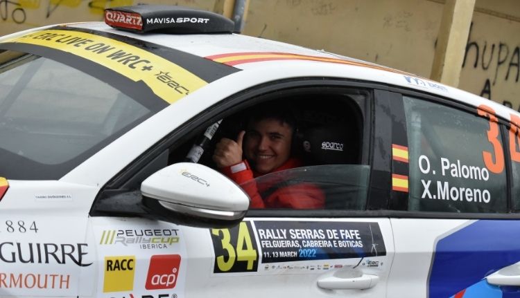 Óscar Palomo líder de la Peugeot y el ERC4